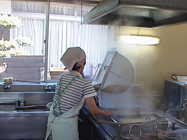 030.jpg