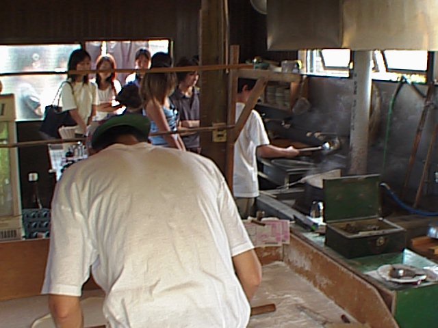 046.jpg