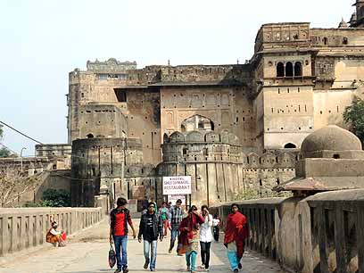 Orchha Fort