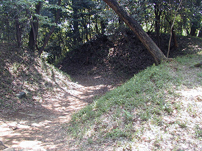 虎口 / 滝山 (C) Takashi Watanabe 2023
